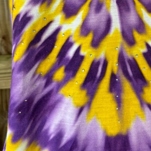 Geaux Tigers LSU Short Sleeve Bling Shirt by Creative Apparel Concepts Size L - Picture 3 of 7